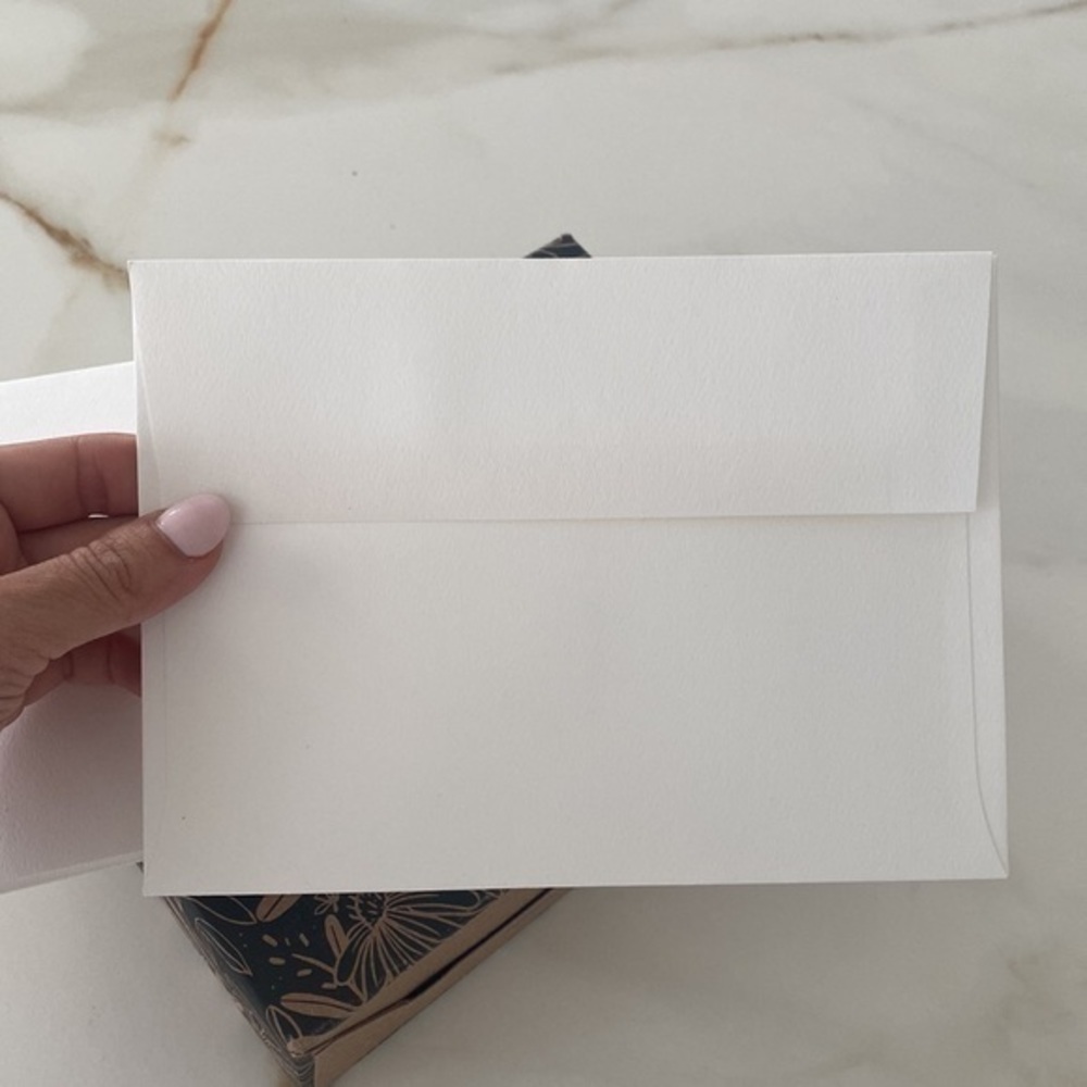 Canva set of 50 empty 5x7 envelops - Picture 2 of 4